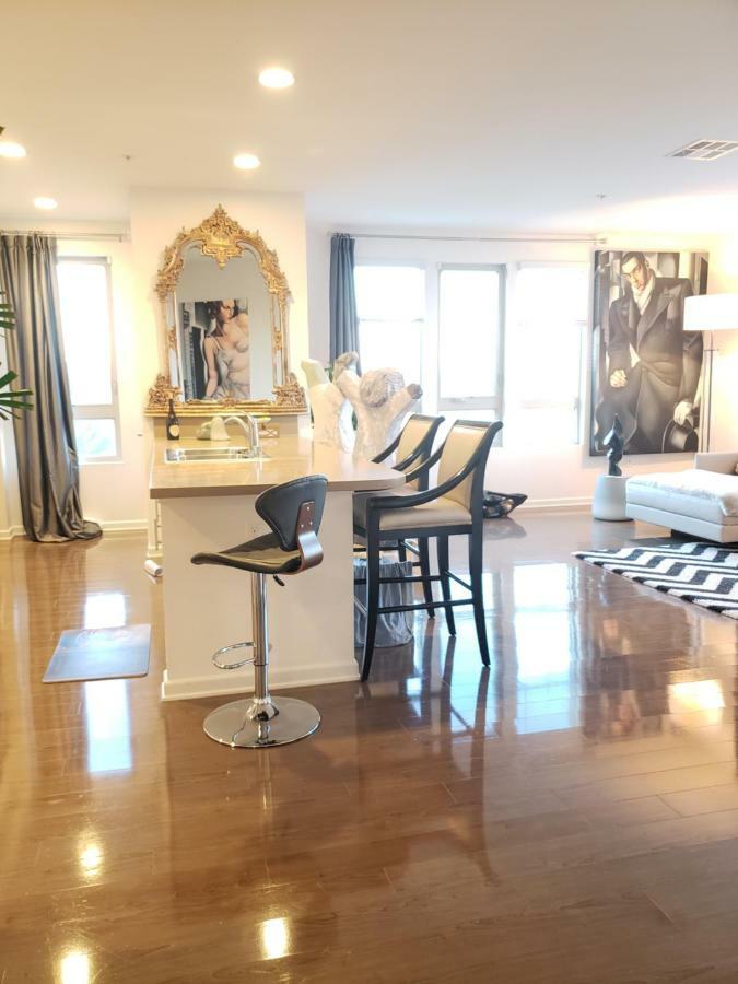 Penthouse Dreams Irvine Exterior foto
