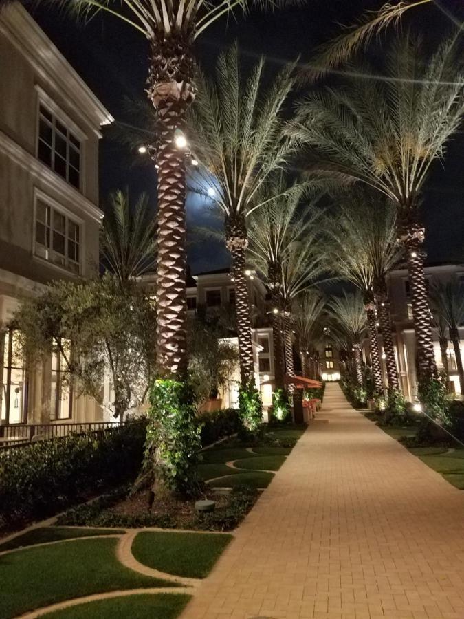 Penthouse Dreams Irvine Exterior foto